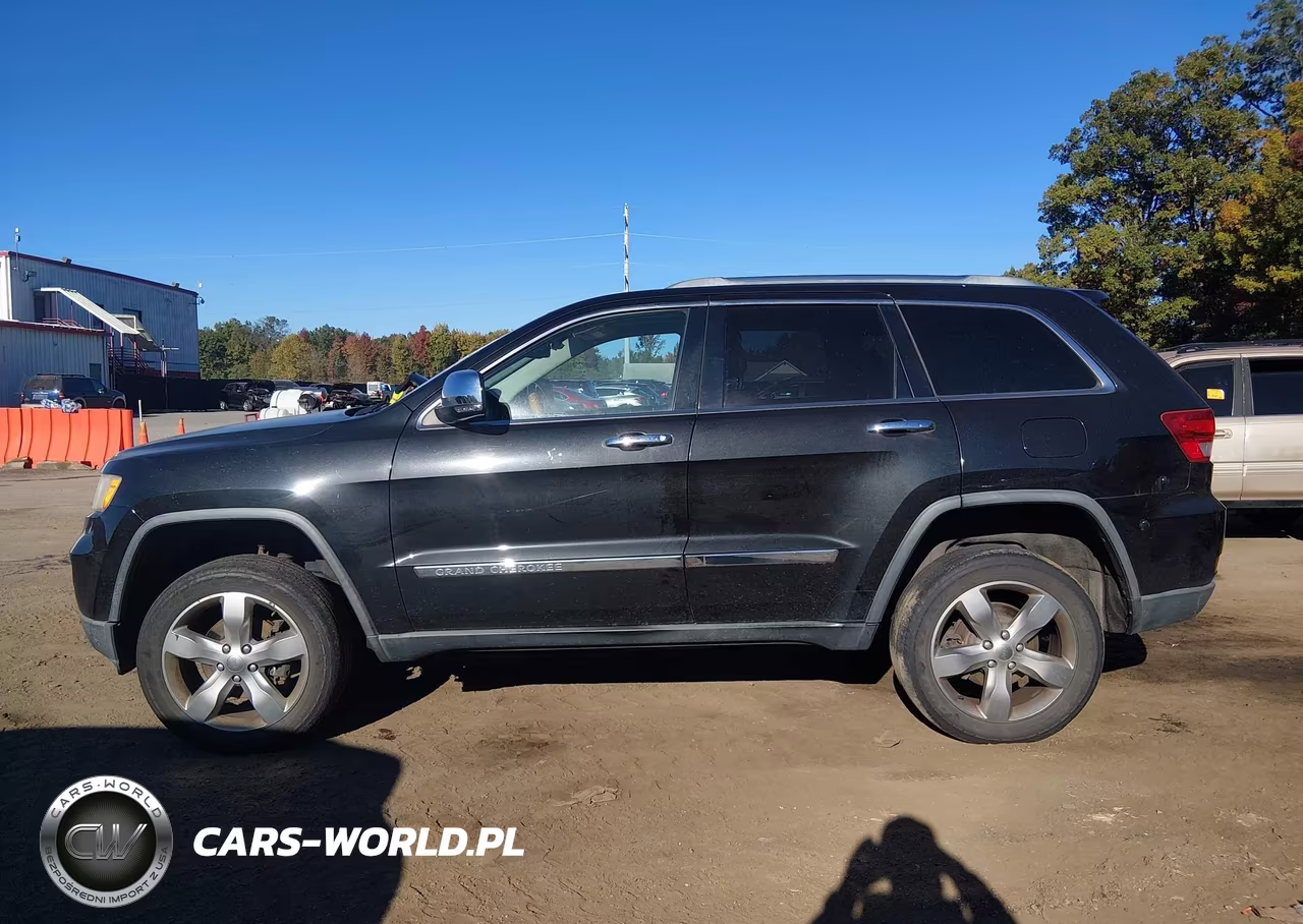 2013 Jeep Grand Cherokee Overland VIN:1C4RJFCGXDC580264 - 14