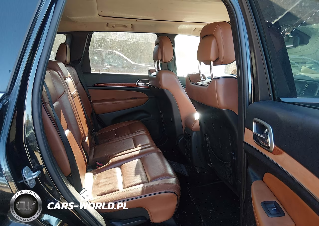 2013 Jeep Grand Cherokee Overland VIN:1C4RJFCGXDC580264 - 8