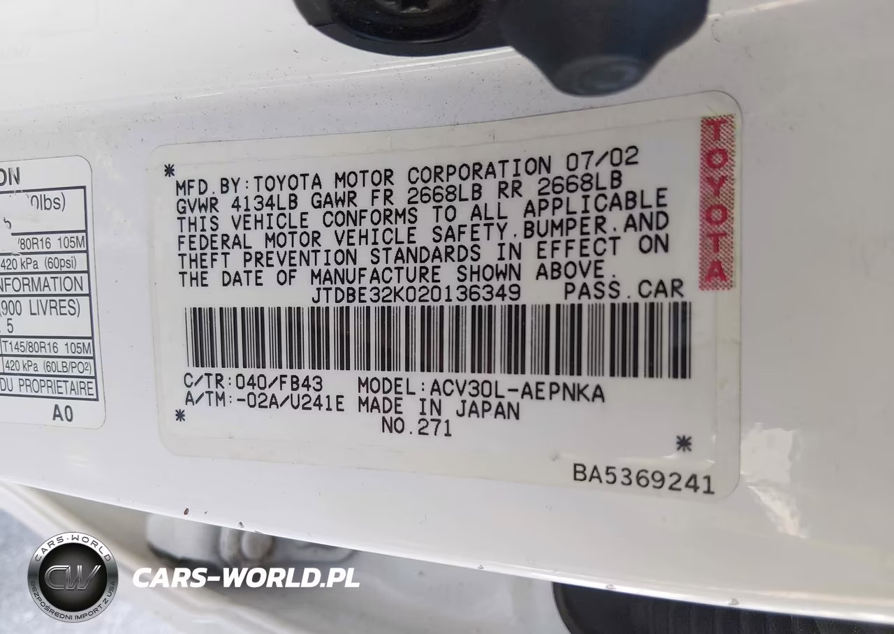 2002 Toyota Camry Le VIN:JTDBE32K020136349 - 9