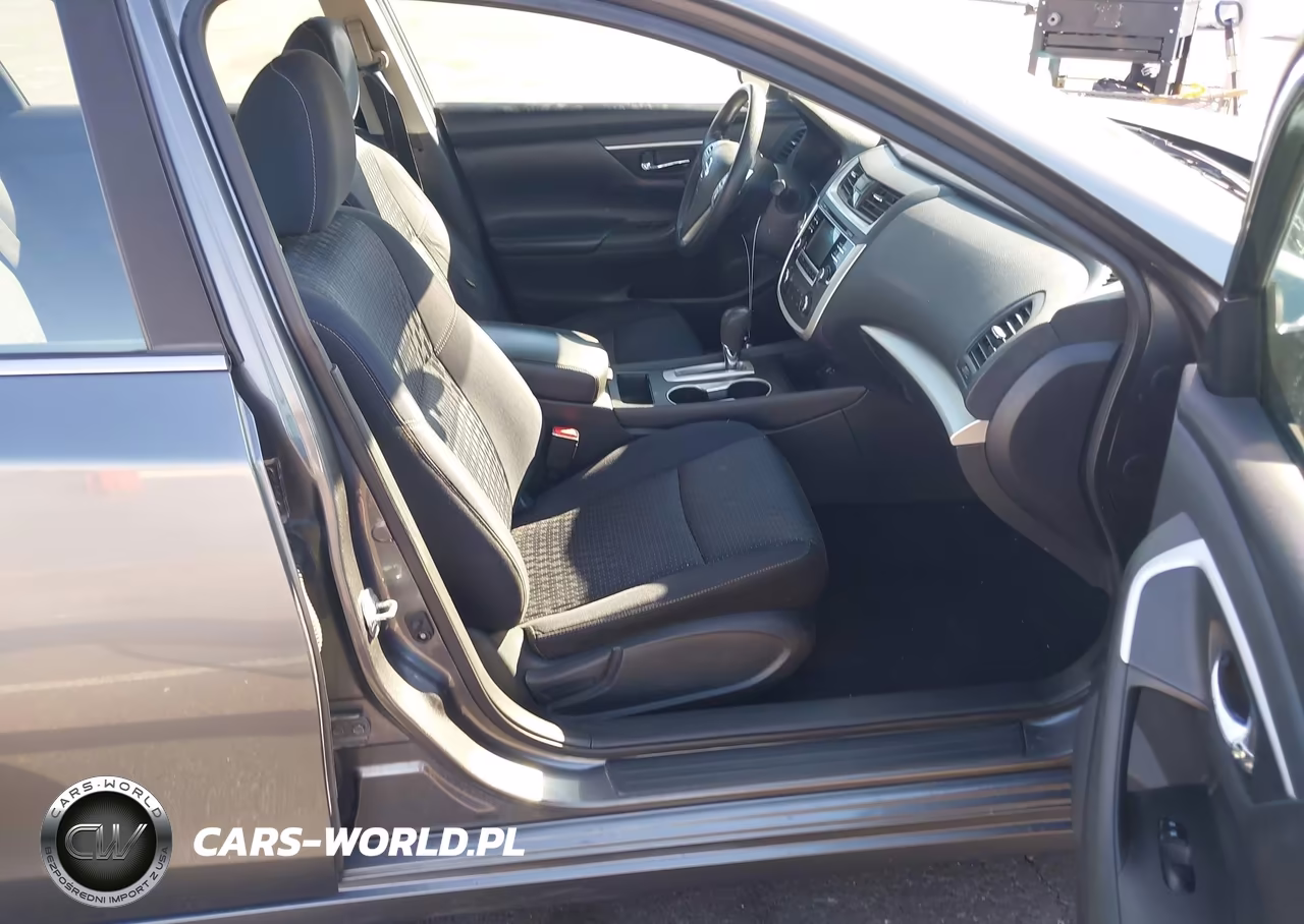 2017 Nissan Altima 2.5 S VIN:1N4AL3AP9HN302867 - 5