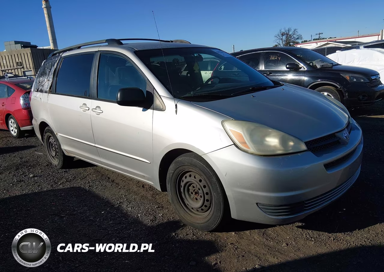 2004 Toyota Sienna Le