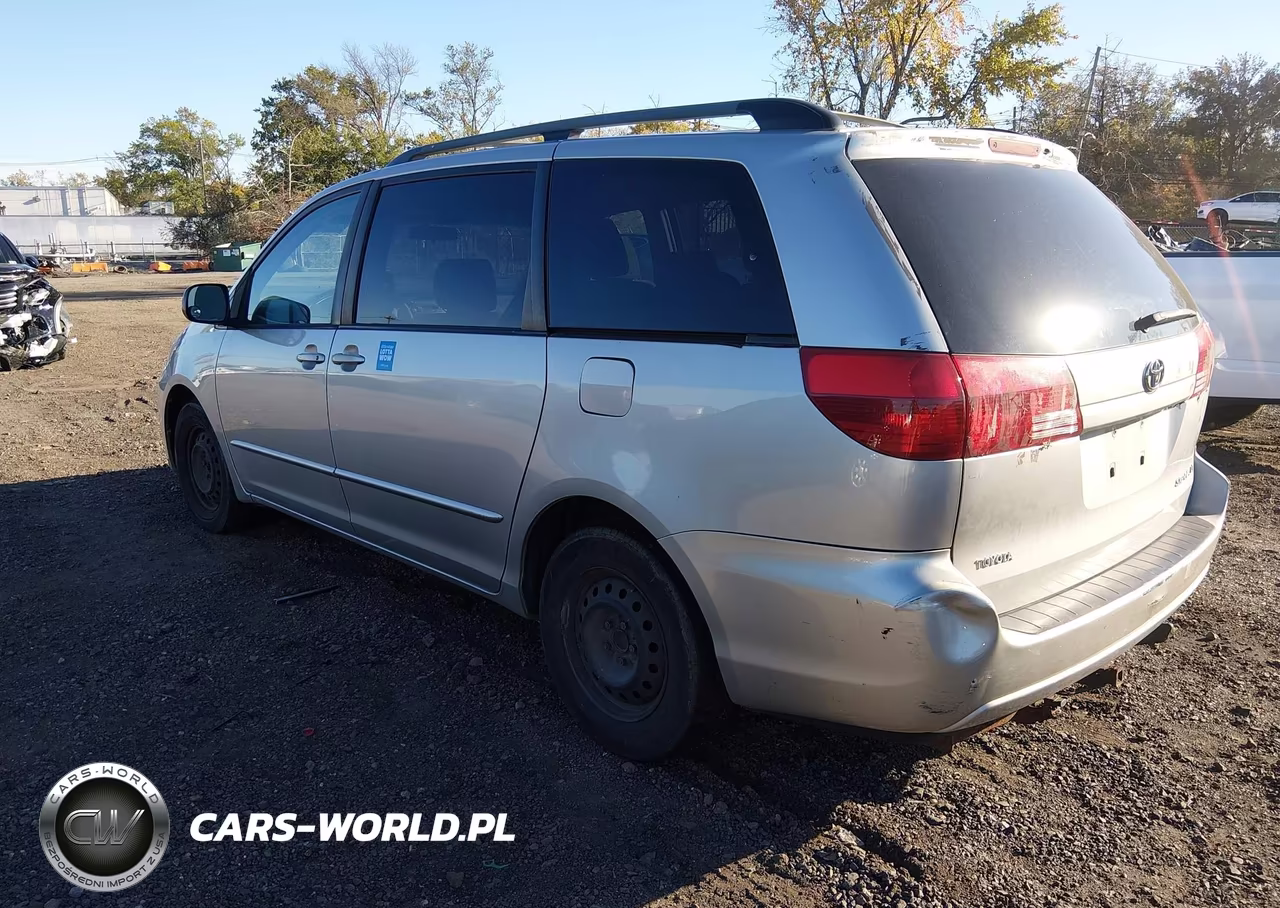 2004 Toyota Sienna Le VIN:5TDZA23C44S005873 - 3