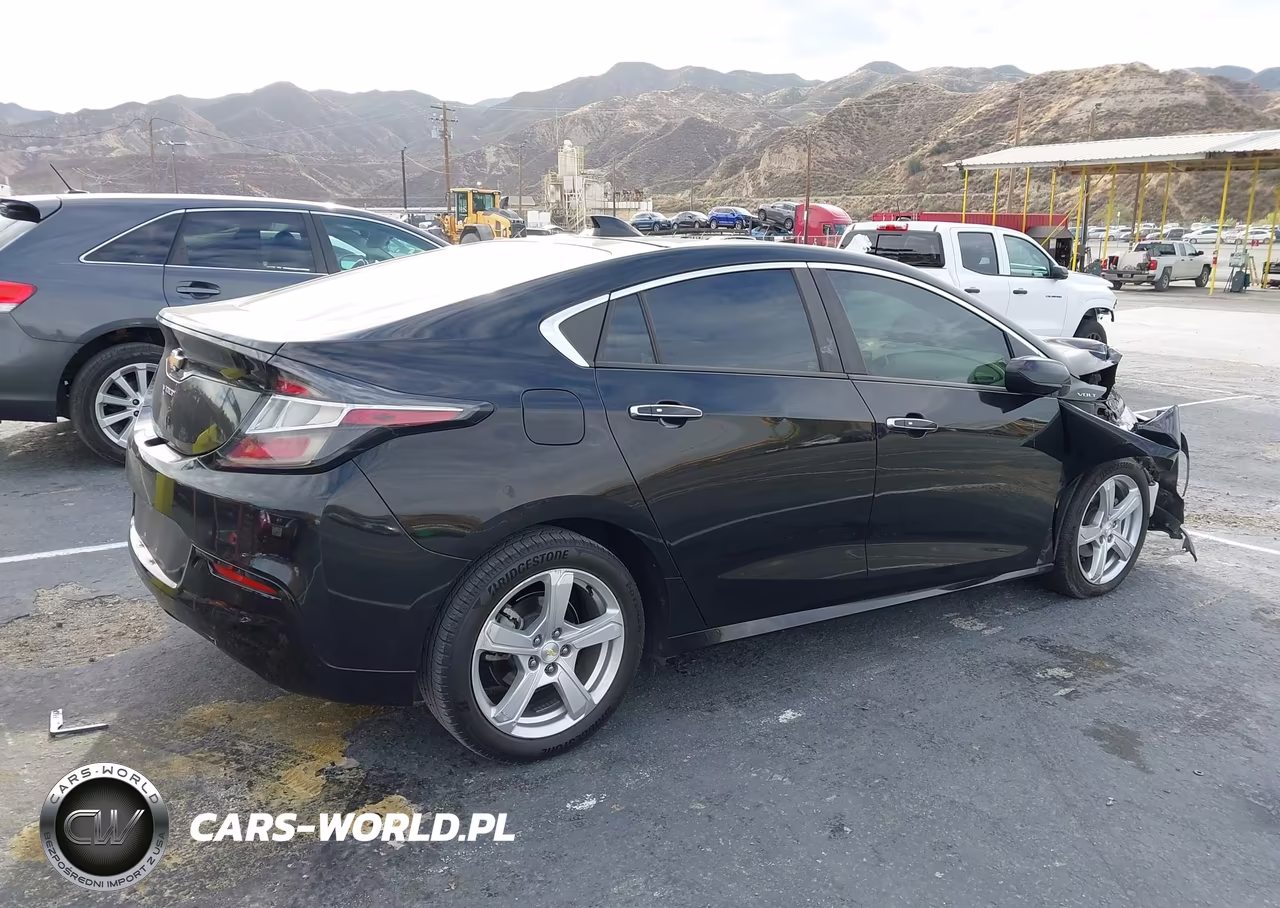 2018 Chevrolet Volt Lt VIN:1G1RC6S55JU132166 - 4