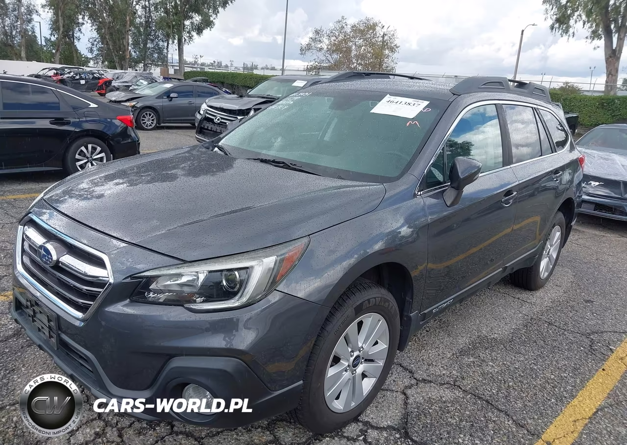 2018 Subaru Outback 2.5I Premium VIN:4S4BSAFC5J3202984 - 2