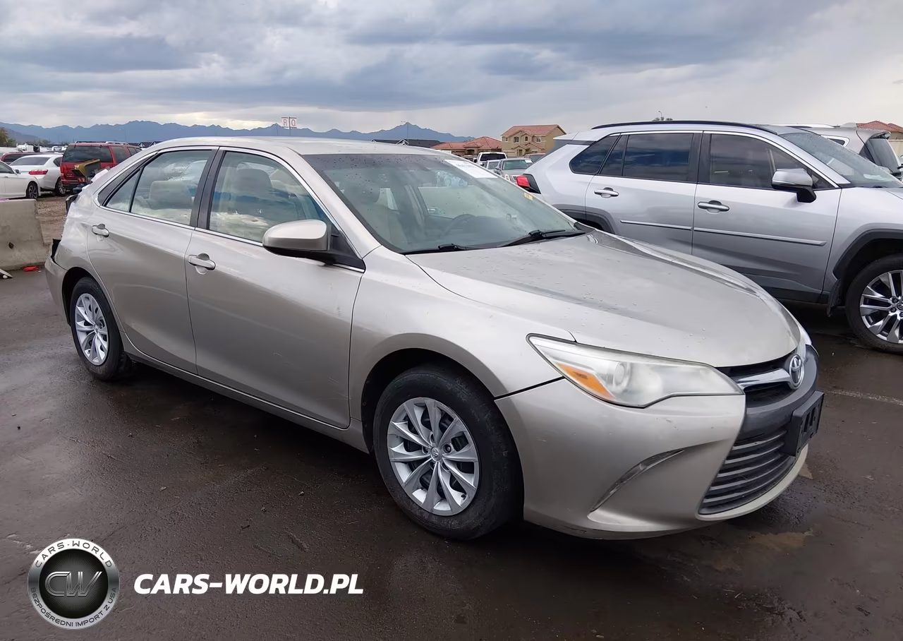 2015 Toyota Camry Le VIN:4T4BF1FK9FR506788 - 1