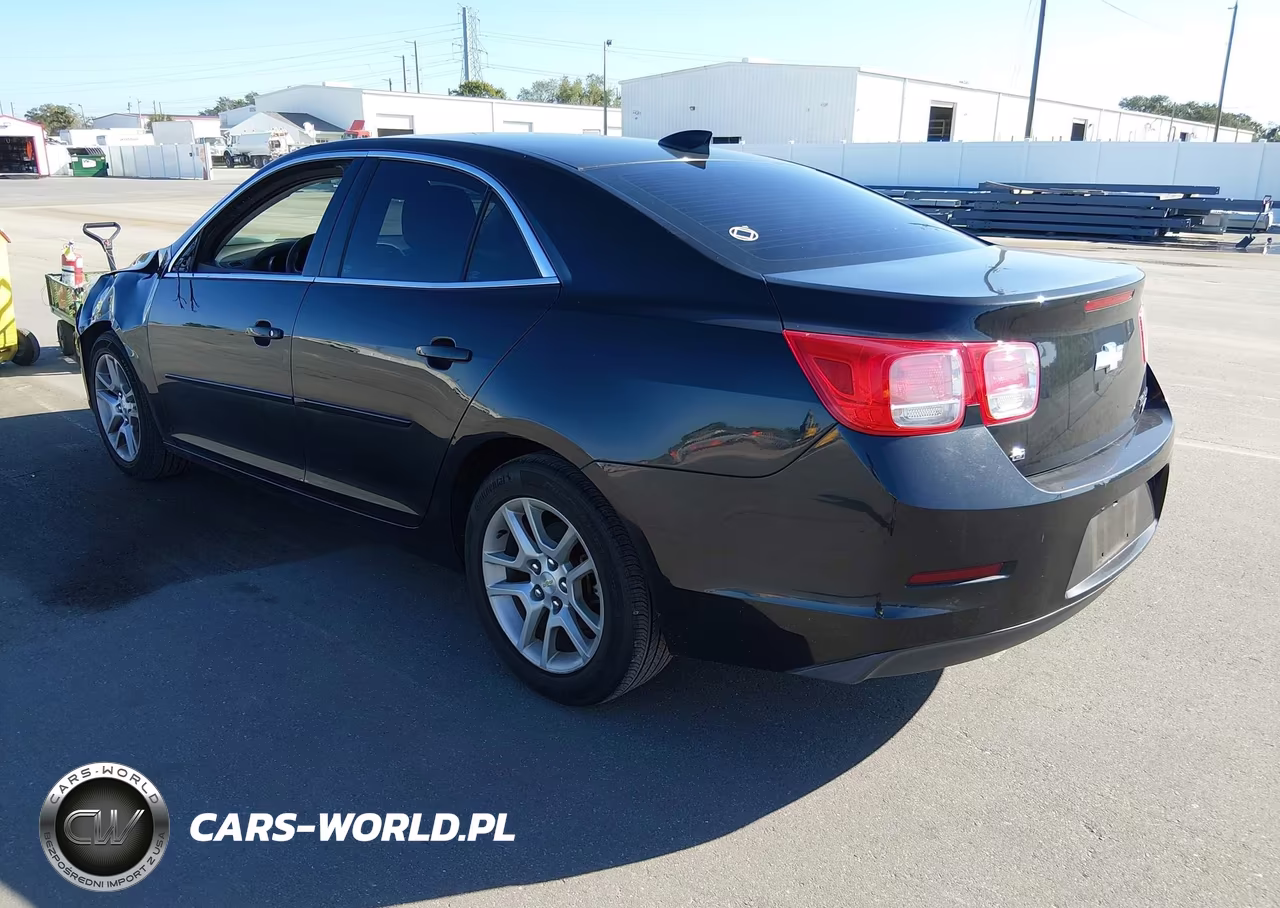 2015 Chevrolet Malibu 1Lt VIN:1G11C5SL2FF179446 - 3