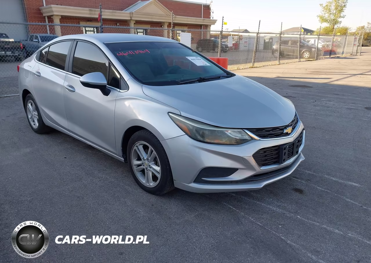2016 Chevrolet Cruze Lt Auto – zdjęcie 1 z 13