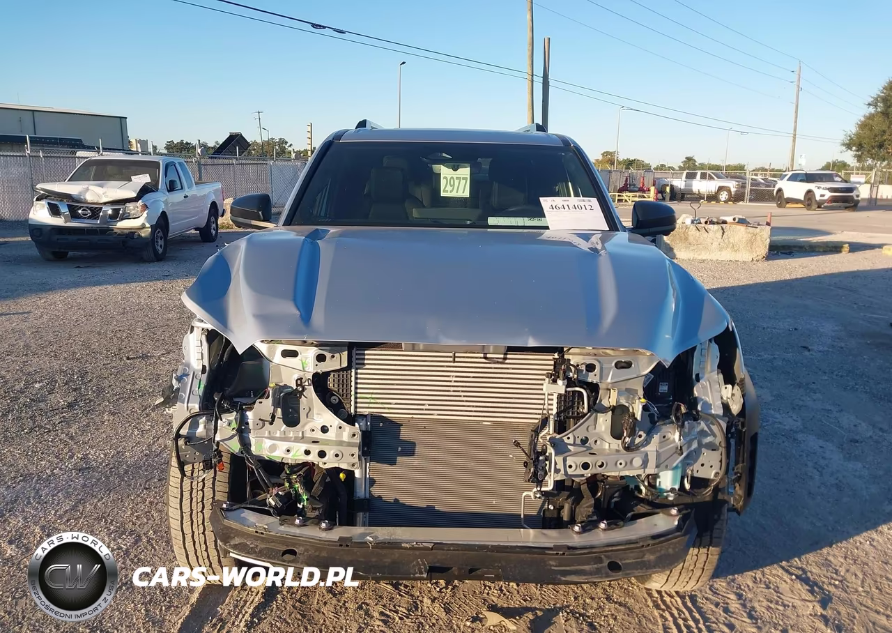 2026 Toyota 4Runner Hybrid Trd Off Road Premium VIN:JTEVB5BRXT5032370 - 12