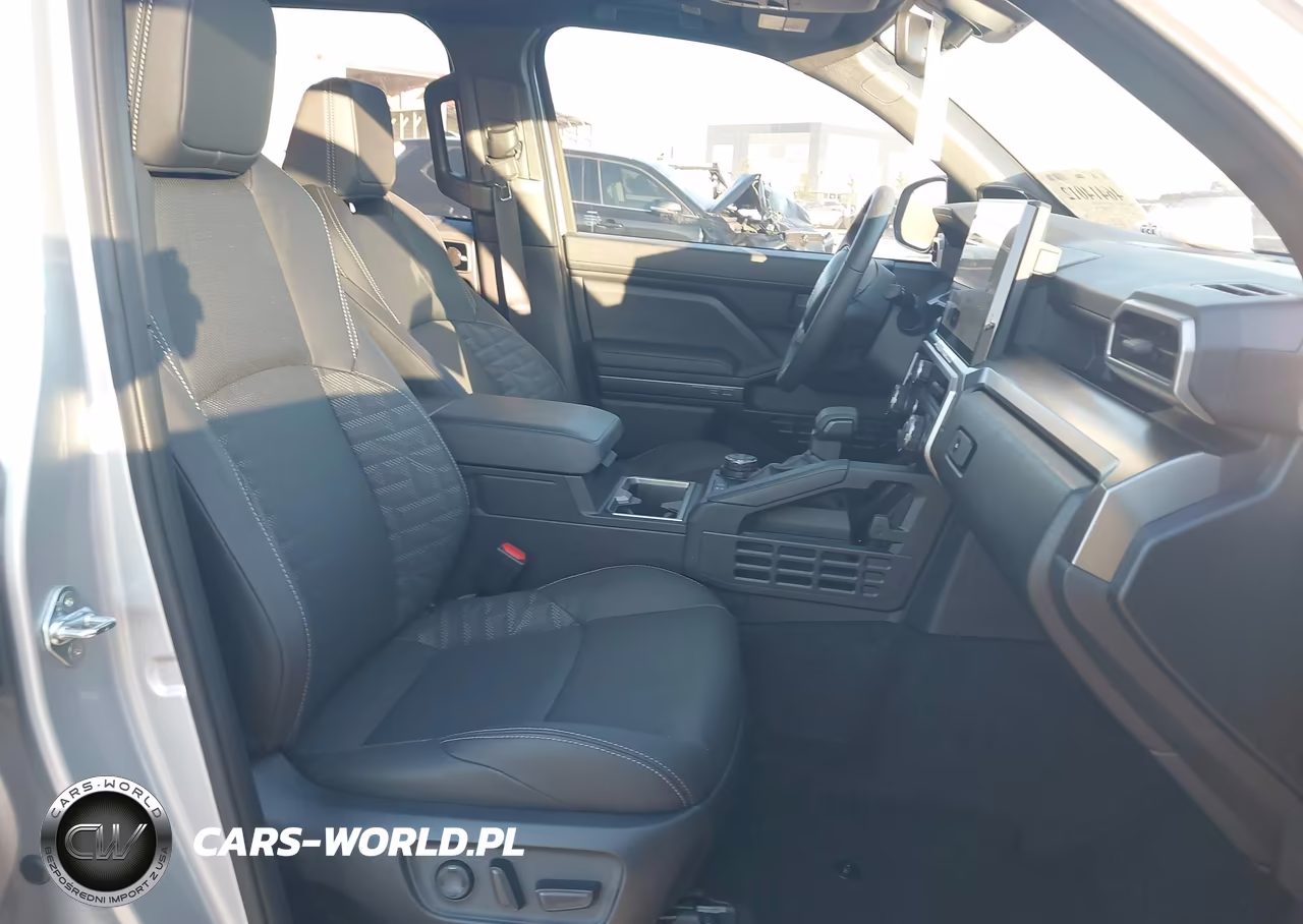 2026 Toyota 4Runner Hybrid Trd Off Road Premium VIN:JTEVB5BRXT5032370 - 5