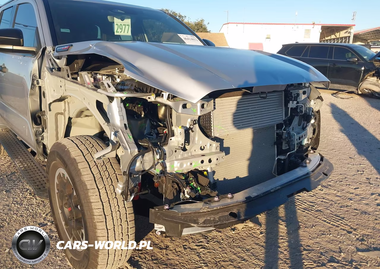 2026 Toyota 4Runner Hybrid Trd Off Road Premium VIN:JTEVB5BRXT5032370 - 6