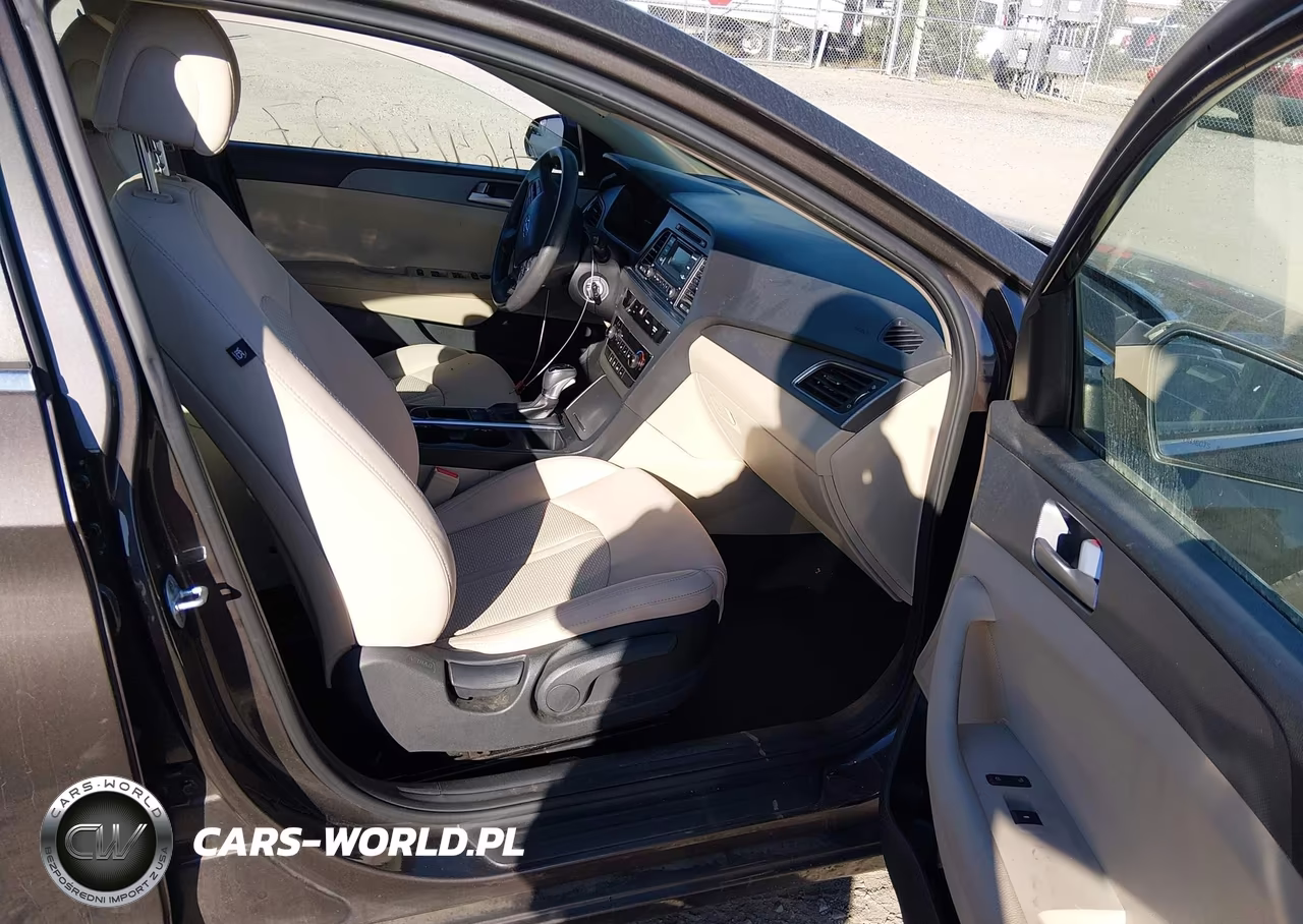 2017 Hyundai Sonata VIN:5NPE24AF6HH592920 - 5