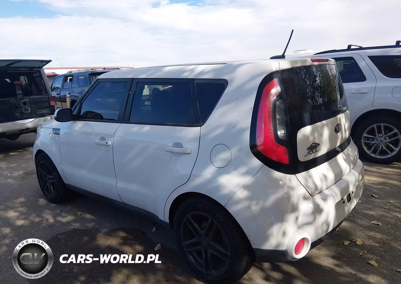 2015 Kia Soul ! VIN:KNDJX3A59F7112632 - 3