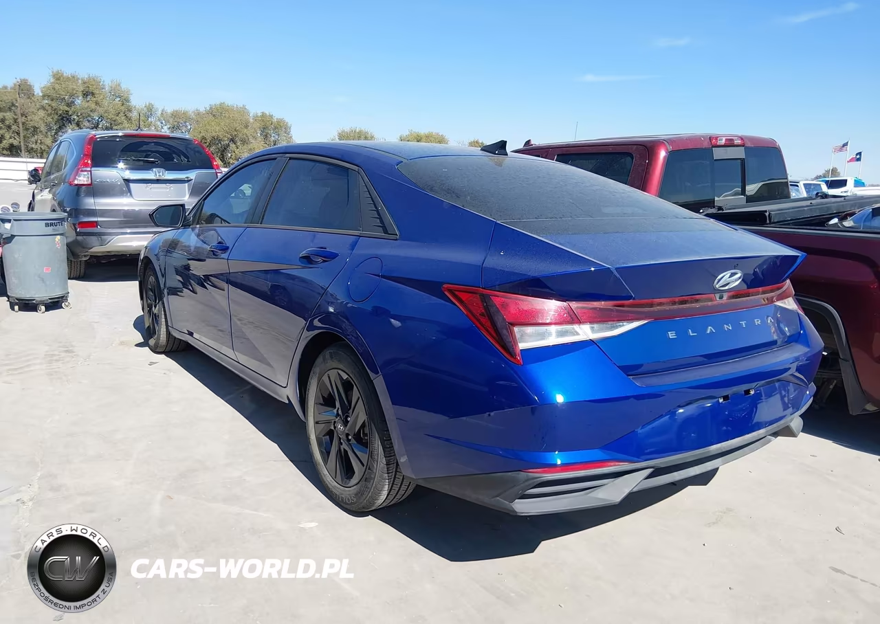 2021 Hyundai Elantra Sel VIN:5NPLM4AG2MH030422 - 3