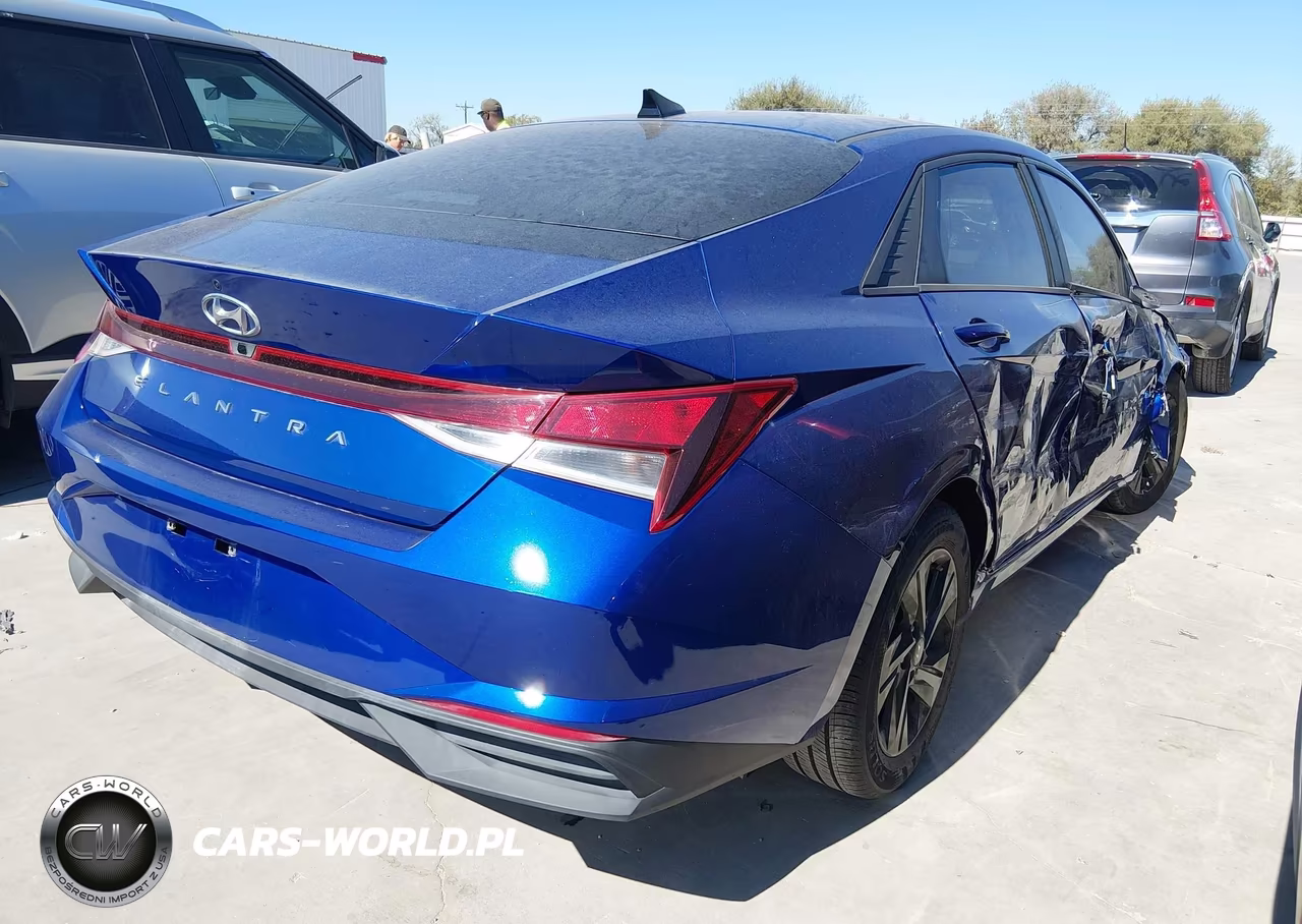 2021 Hyundai Elantra Sel VIN:5NPLM4AG2MH030422 - 4