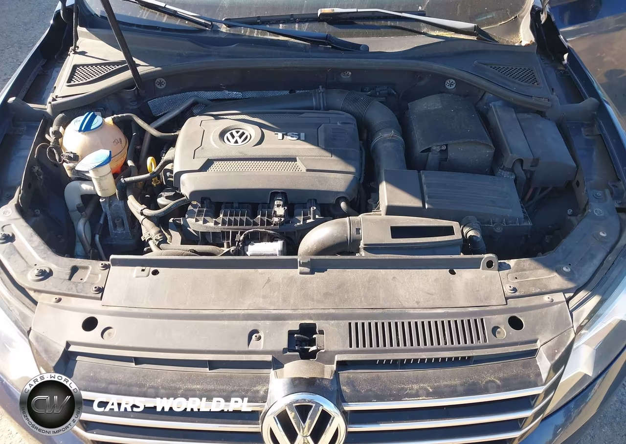 2015 Volkswagen Passat 1.8T S VIN:1VWAT7A3XFC076648 - 10