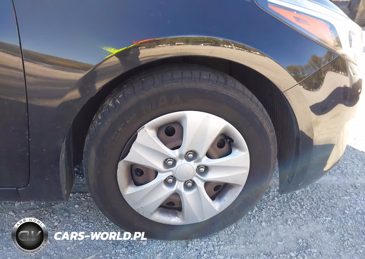 2017 Kia Forte Lx VIN:3KPFK4A74HE050877 - 12