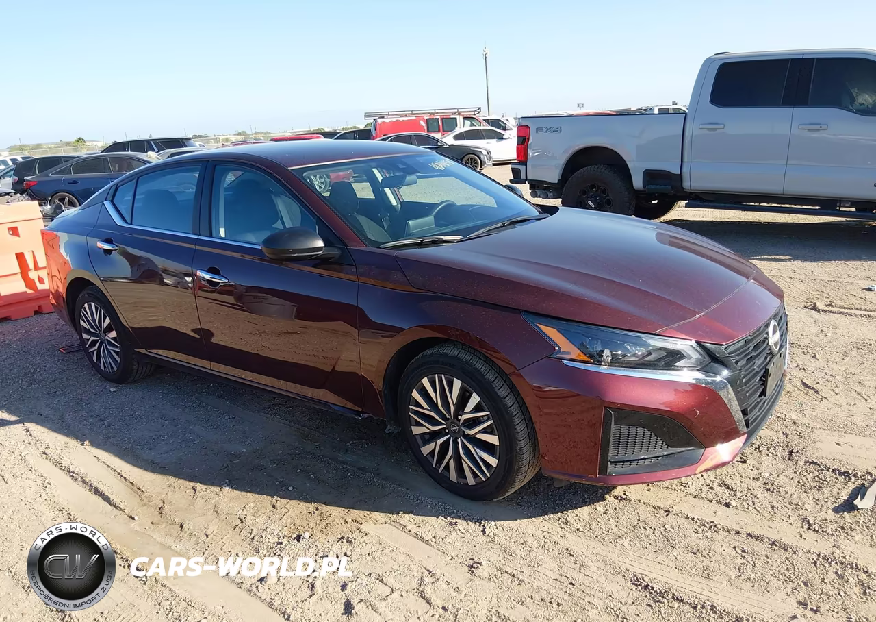 2025 Nissan Altima Sv Fwd – zdjęcie 1 z 16