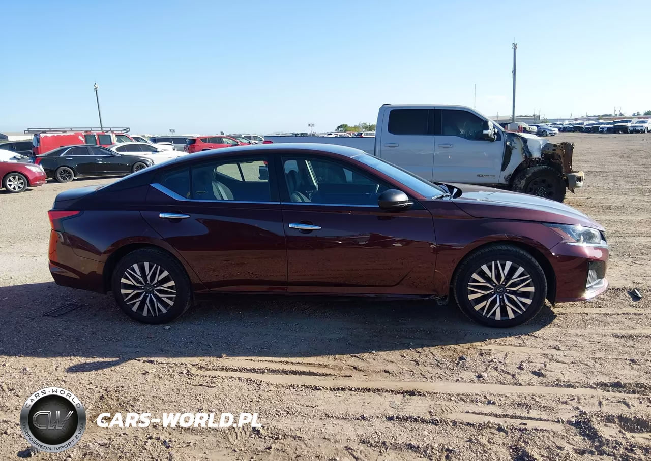2025 Nissan Altima Sv Fwd VIN:1N4BL4DV2SN363618 - 13