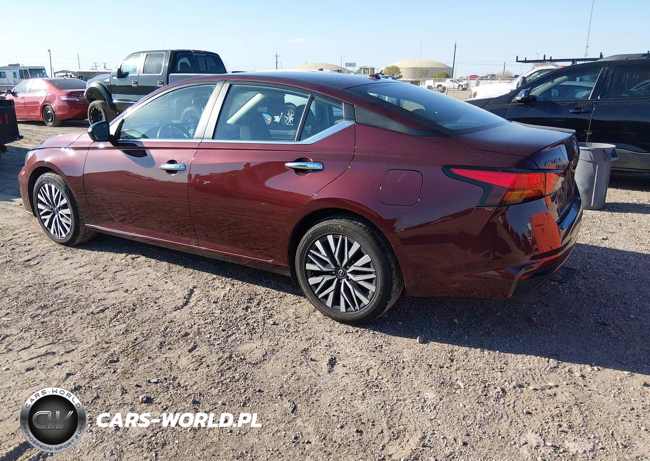 2025 Nissan Altima Sv Fwd VIN:1N4BL4DV2SN363618 - 3