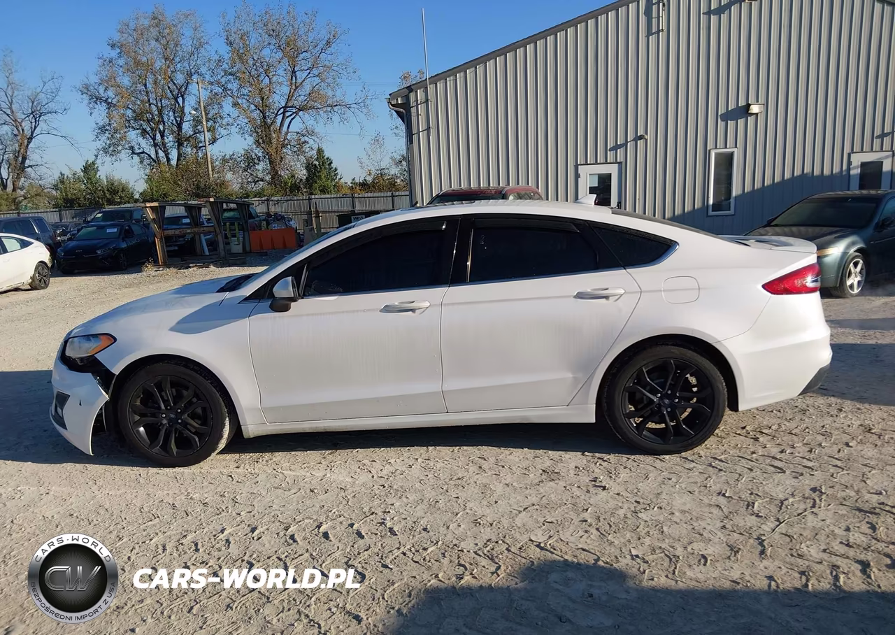 2019 Ford Fusion Se VIN:3FA6P0HD7KR130640 - 15