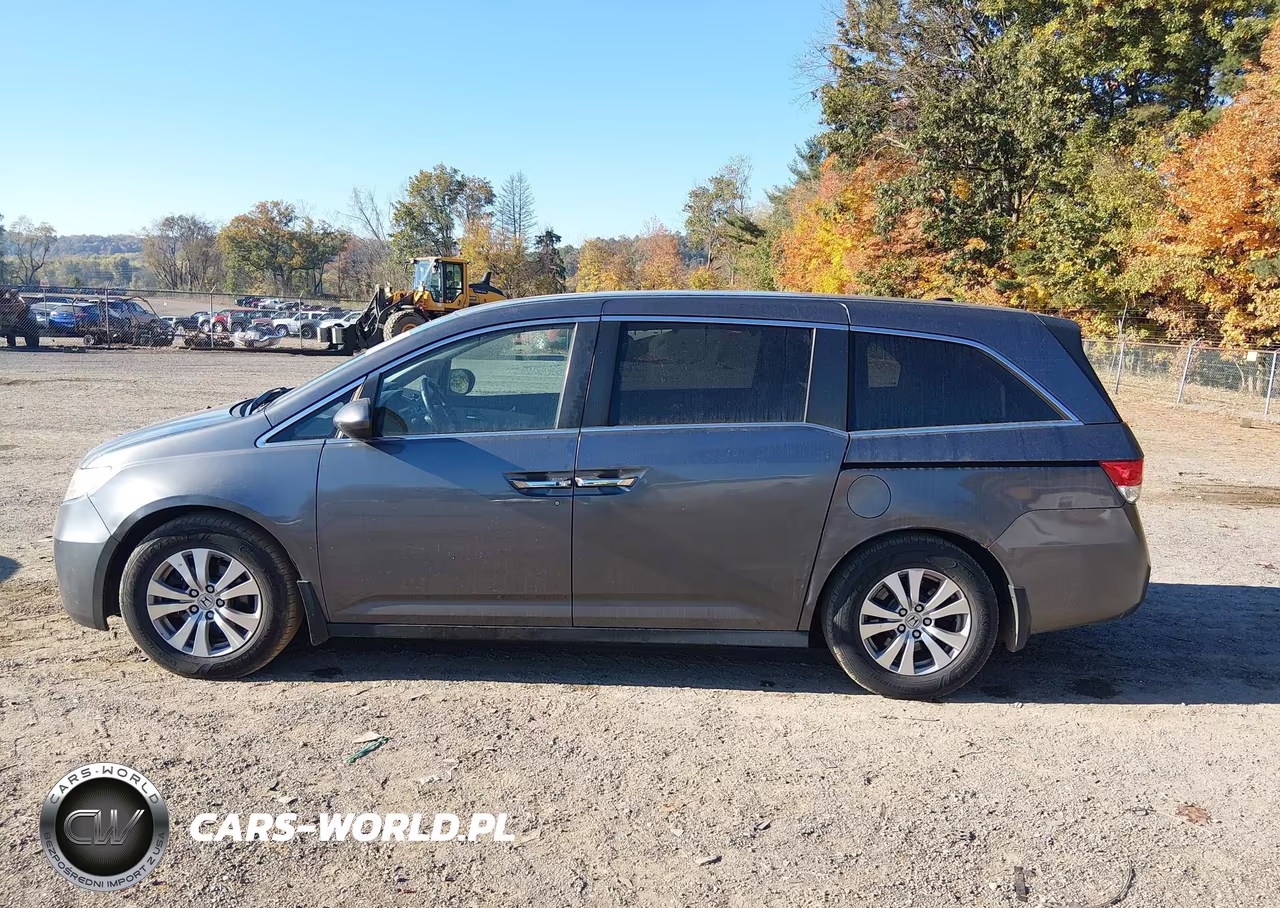 2015 Honda Odyssey Ex-L VIN:5FNRL5H64FB028088 - 14