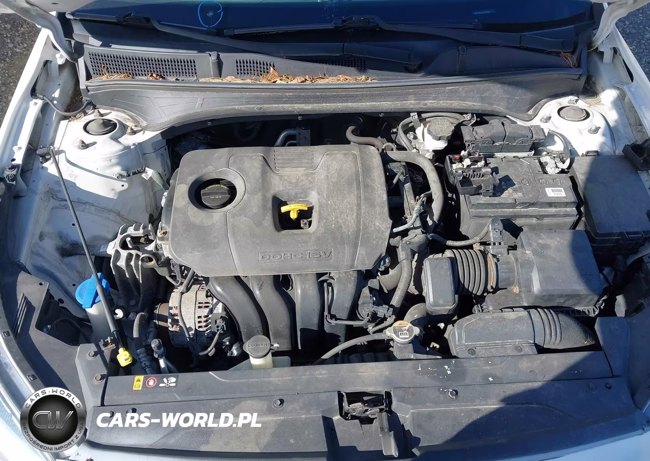 2020 Kia Forte Gt-Line VIN:3KPF34AD9LE253646 - 10
