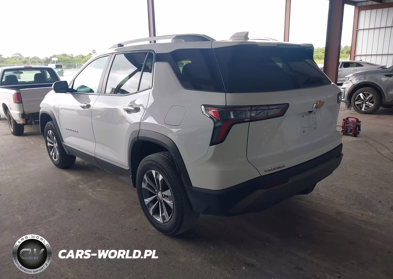 2025 Chevrolet Equinox Fwd Lt VIN:3GNAXHEGXSL187703 - 3