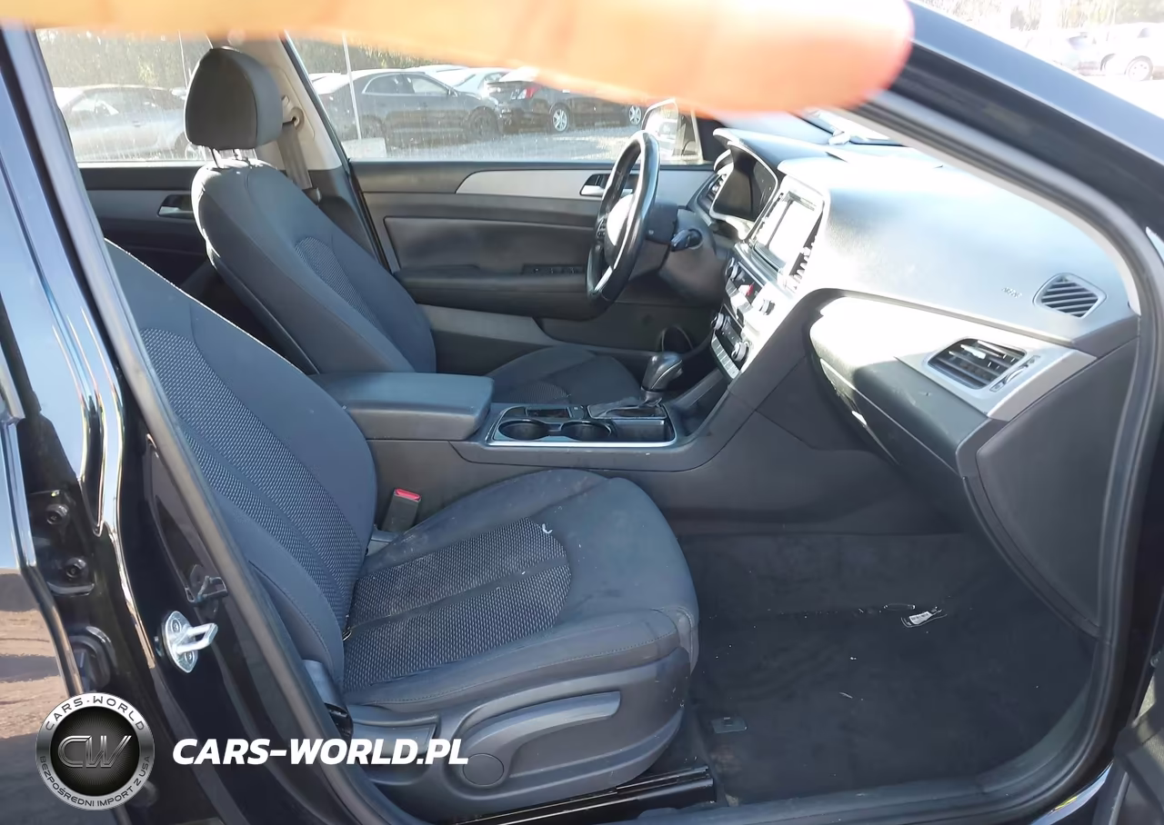 2018 Hyundai Sonata Sel VIN:5NPE34AF6JH597229 - 5