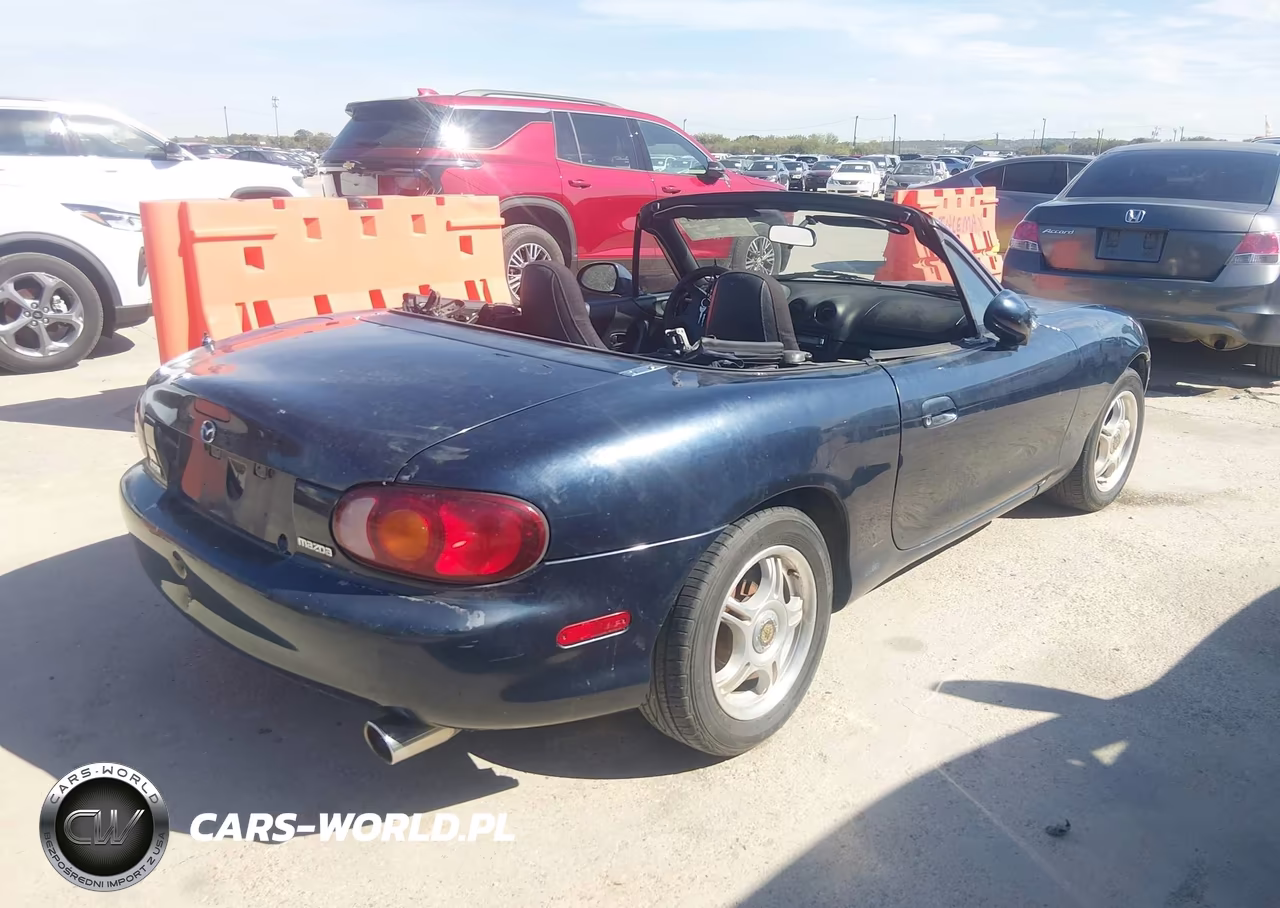 1999 Mazda Mx-5 Miata Leather Pkg-Popular Equipment Pkg-Sports Pkg-Touring Pkg VIN:JM1NB3531X0100784 - 4
