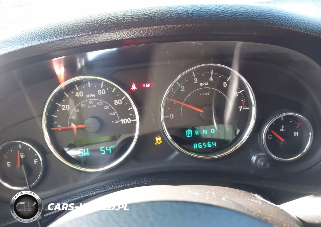 2014 Jeep Wrangler Unlimited Sport VIN:1C4BJWDGXEL169139 - 7