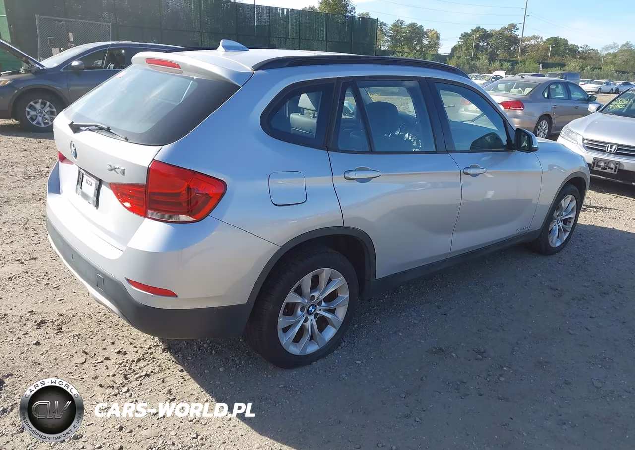 2014 BMW X1 xDrive28I VIN:WBAVL1C5XEVY20278 - 4