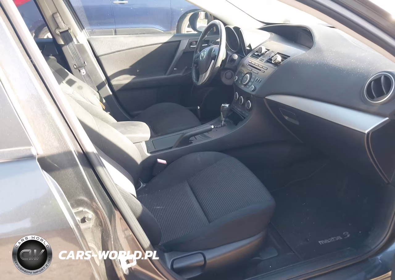 2013 Mazda Mazda3 I Touring VIN:JM1BL1L75D1786859 - 5
