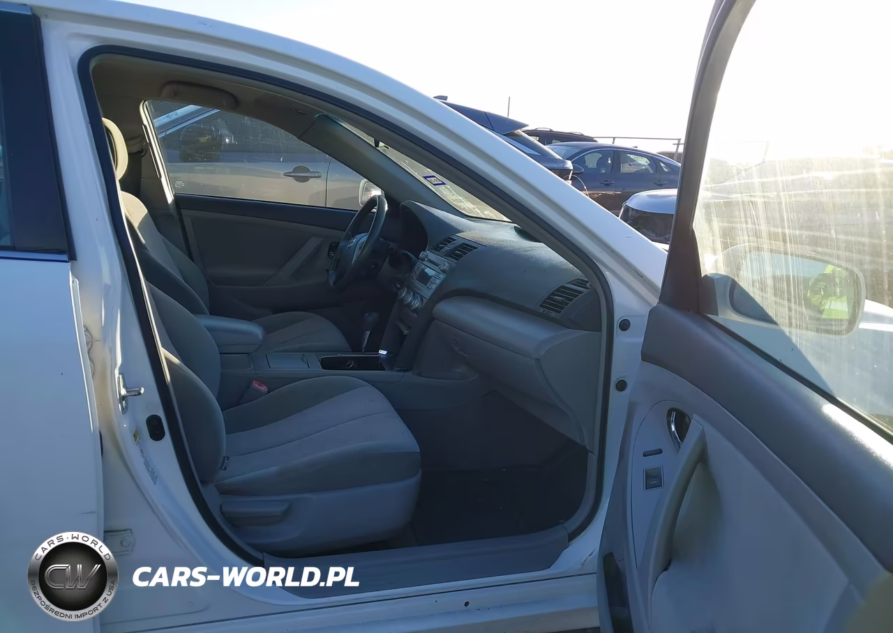 2011 Toyota Camry Le VIN:4T1BF3EK8BU758758 - 5