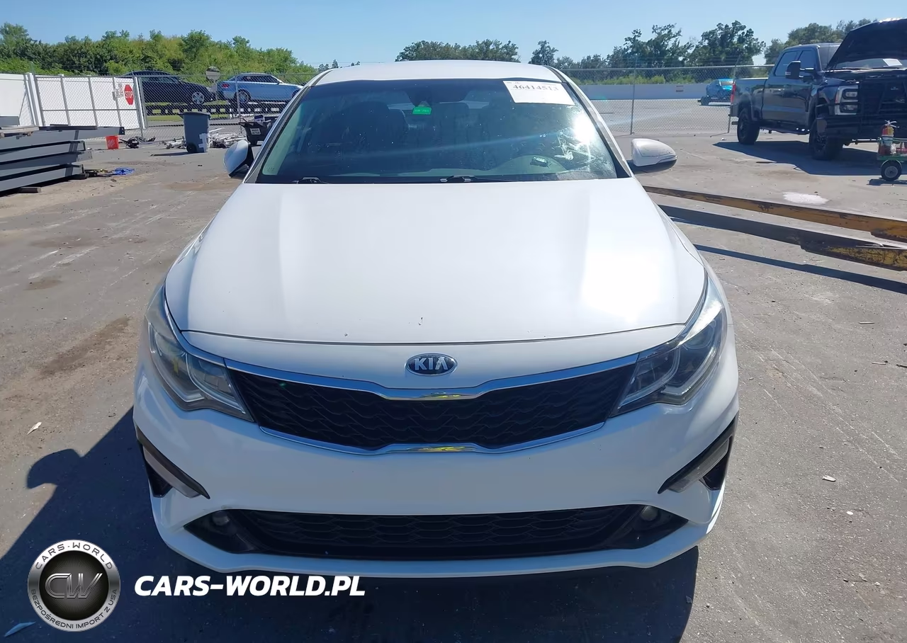 2020 Kia Optima S VIN:5XXGT4L30LG438054 - 12