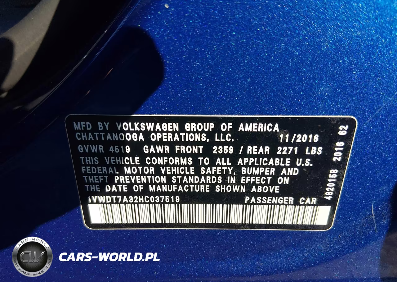 2017 Volkswagen Passat 1.8T R-Line VIN:1VWDT7A32HC037519 - 9