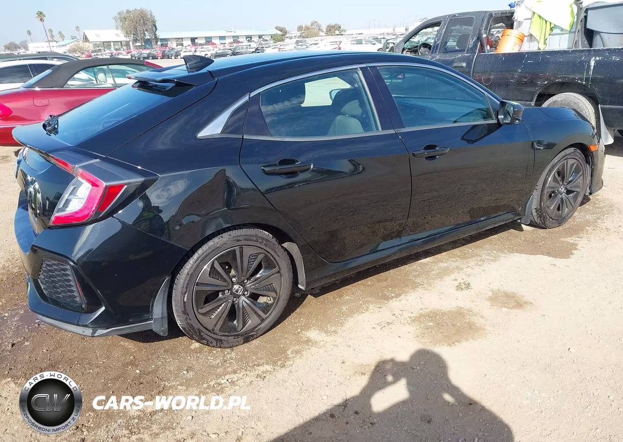 2018 Honda Civic Ex VIN:SHHFK7H52JU403069 - 4