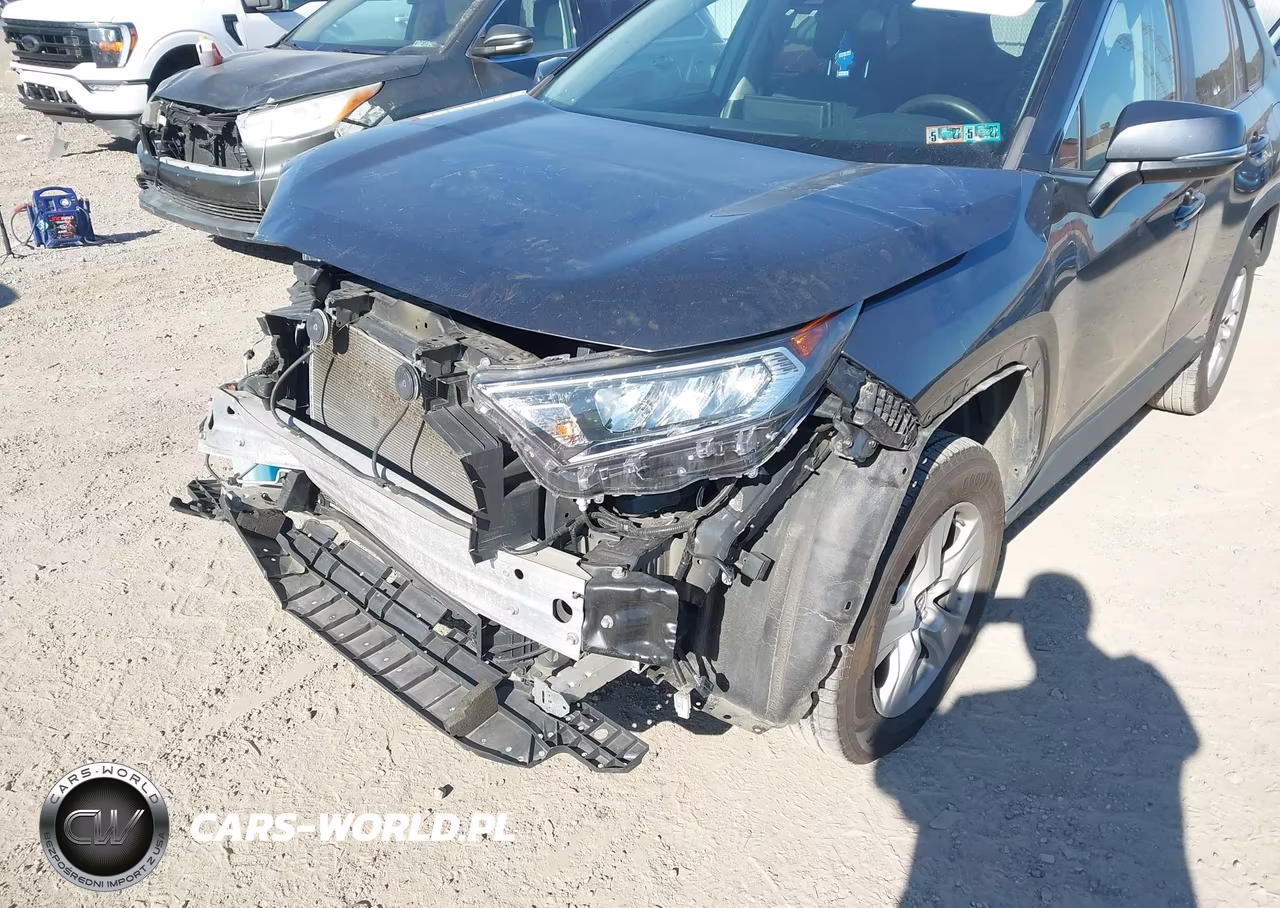 2020 Toyota Rav4 Xle VIN:2T3P1RFVXLC125933 - 6