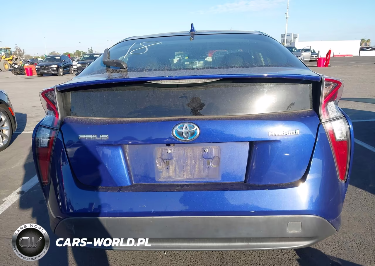 2016 Toyota Prius Two VIN:JTDKBRFU3G3516086 - 17