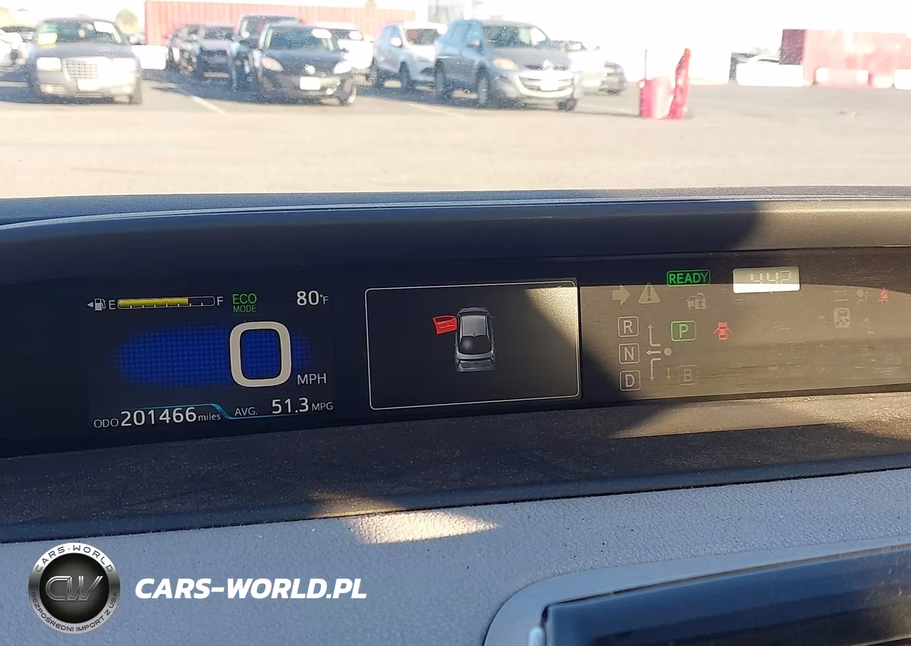2016 Toyota Prius Two VIN:JTDKBRFU3G3516086 - 7