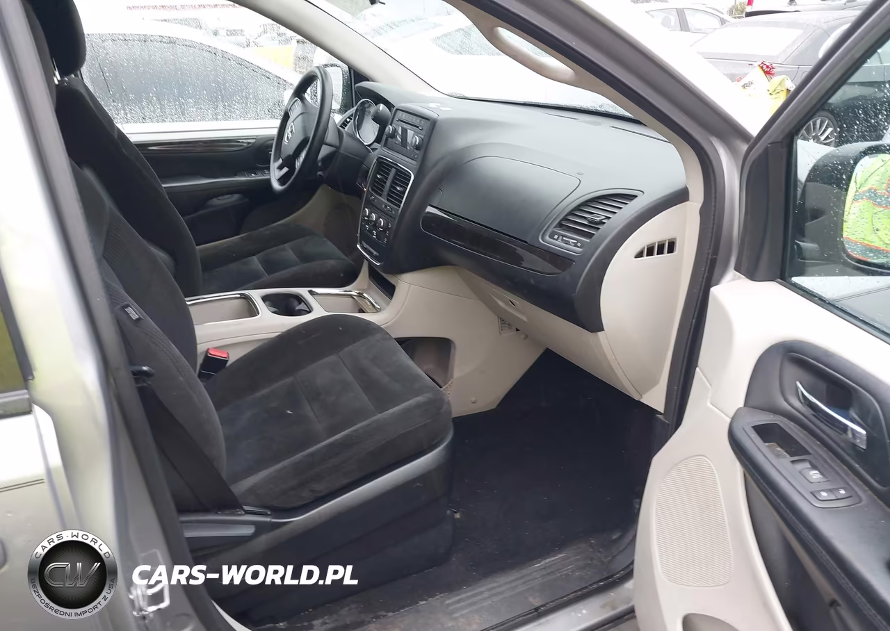 2016 Dodge Grand Caravan Sxt VIN:2C4RDGCG7GR384940 - 5