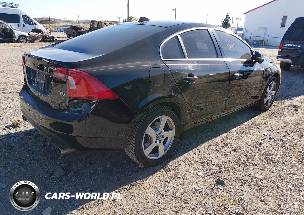 2013 Volvo S60 T5-T5 Platinum-T5 Premier-T5 Premier Plus VIN:YV1612FS1D2192612 - 4