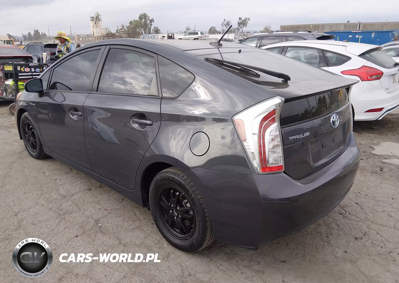 2012 Toyota Prius Three VIN:JTDKN3DU3C5426491 - 3