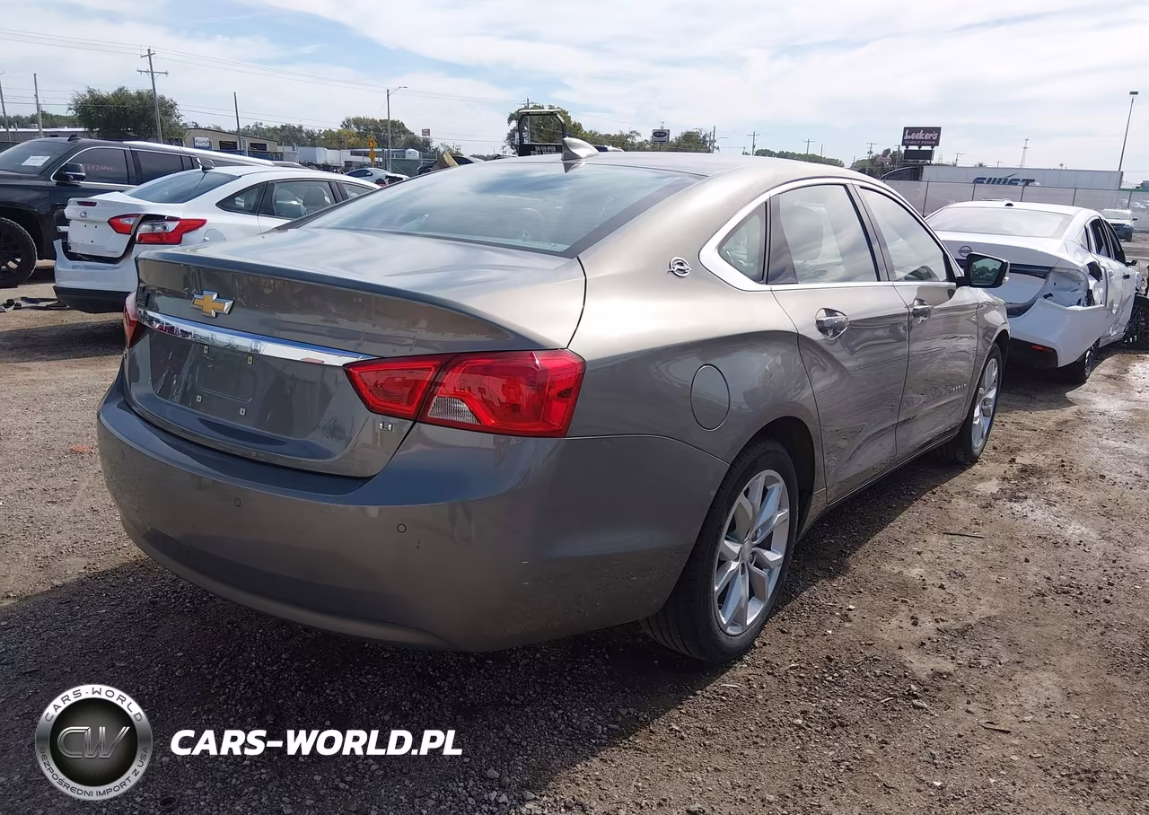 2018 Chevrolet Impala 1Lt VIN:2G1105S38J9176514 - 4