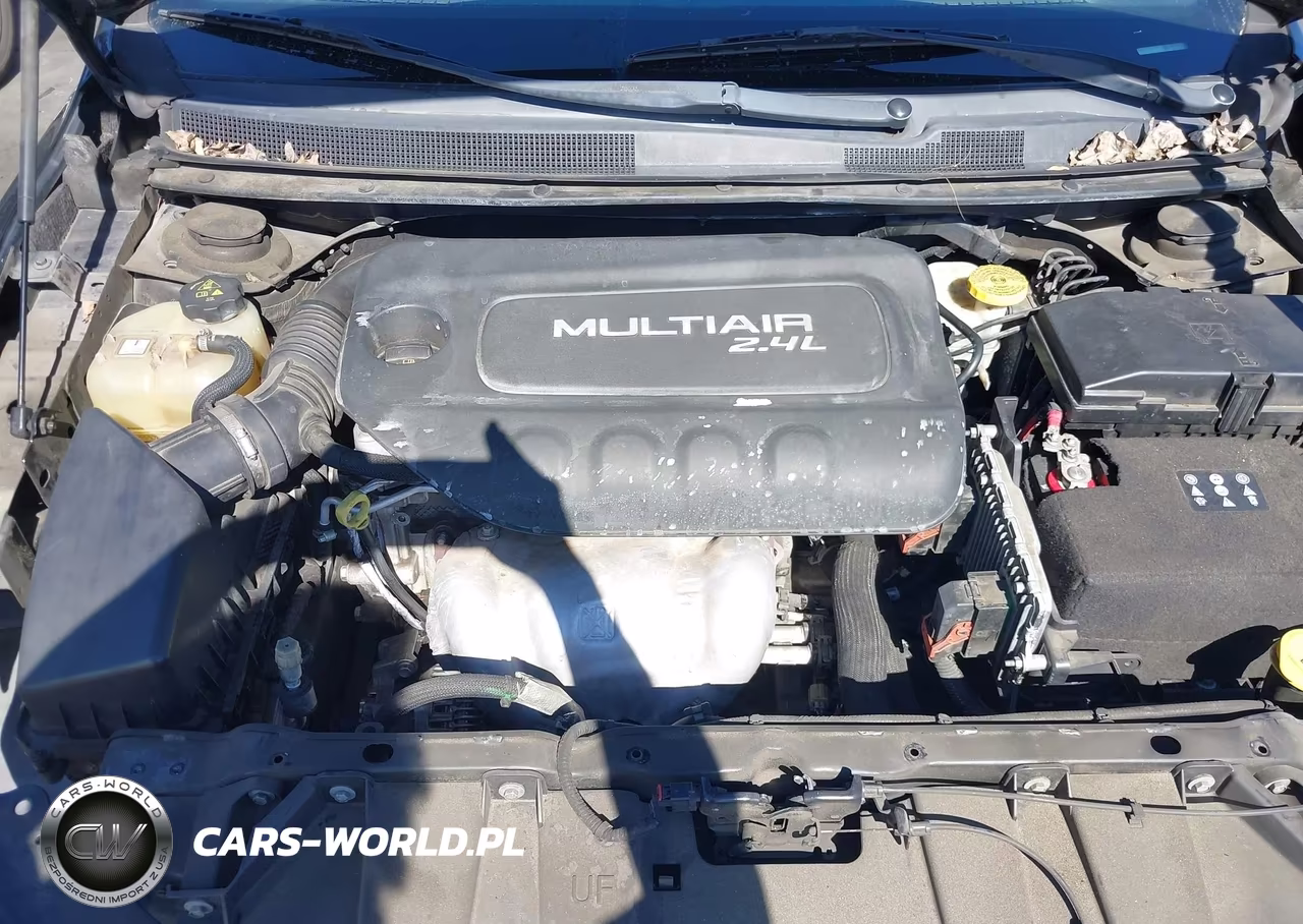2016 Chrysler 200 C Platinum VIN:1C3CCCCB6GN188785 - 10
