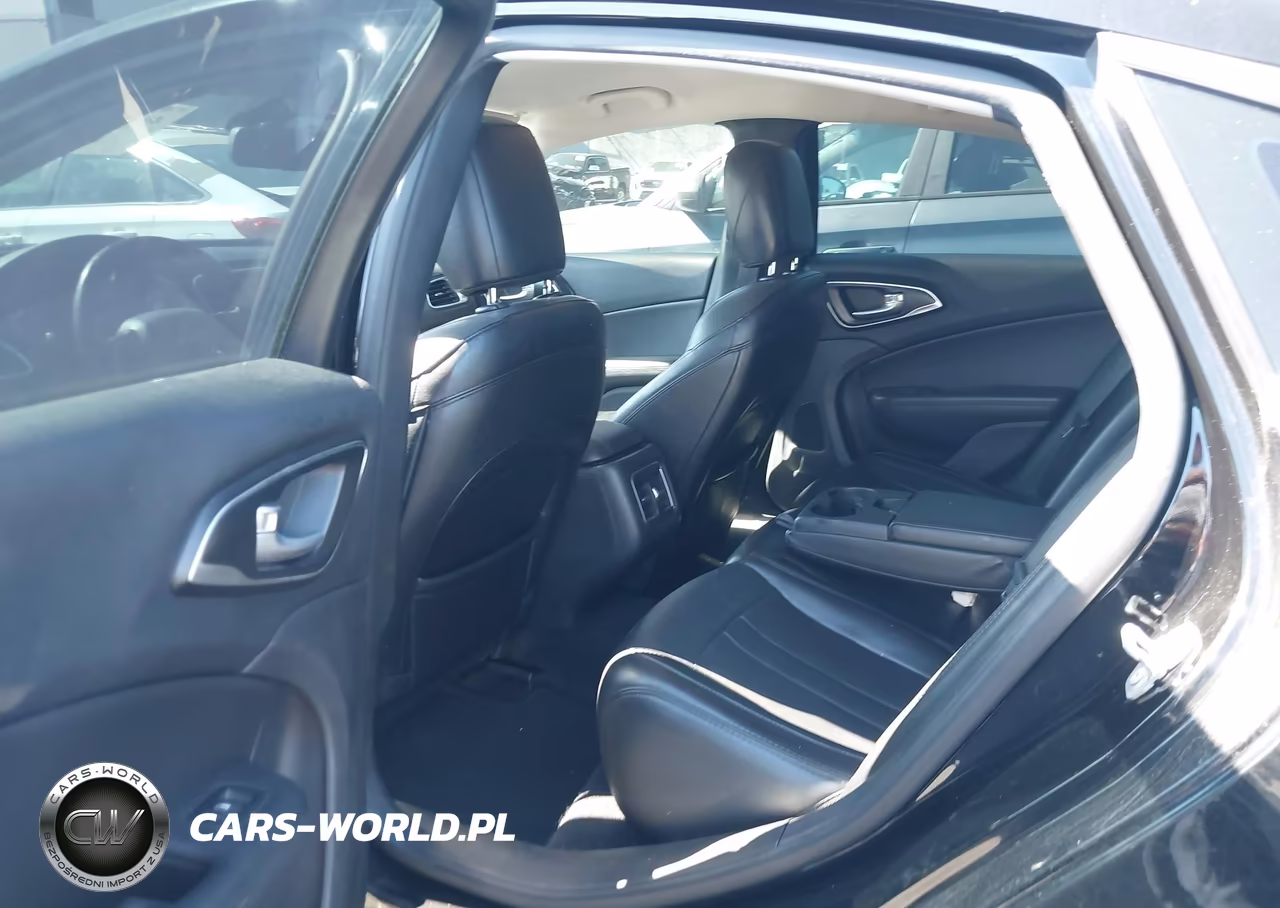 2016 Chrysler 200 C Platinum VIN:1C3CCCCB6GN188785 - 16
