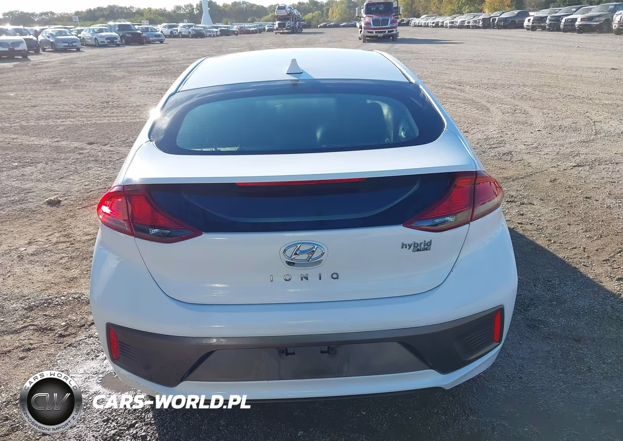 2020 Hyundai Ioniq Hybrid Blue VIN:KMHC65LC6LU186800 - 16