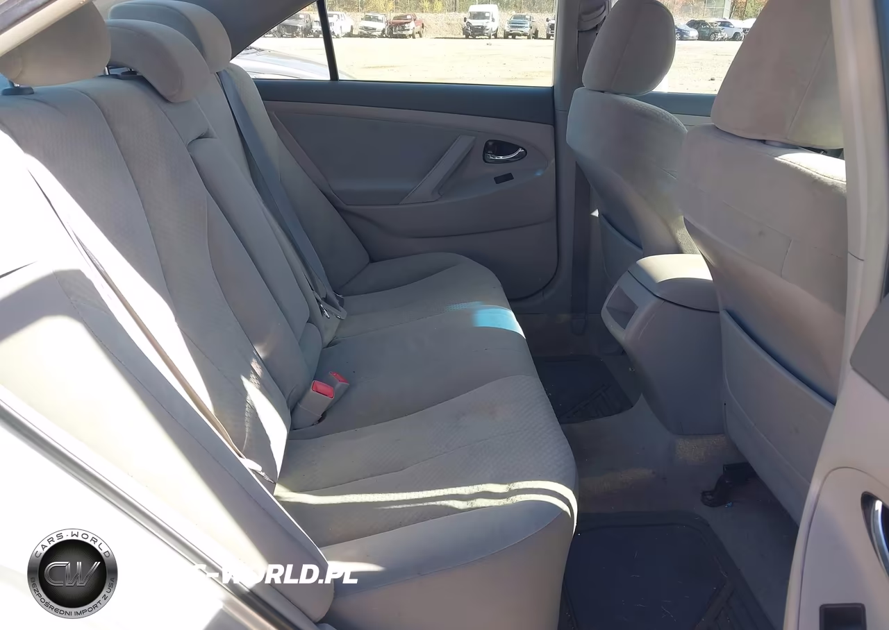2009 Toyota Camry Le VIN:4T1BE46K79U293925 - 8