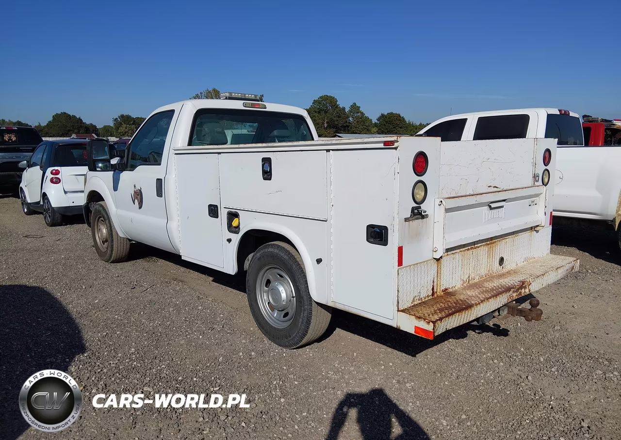 2016 Ford F-250 Xl VIN:1FTBF2A69GEB33228 - 3