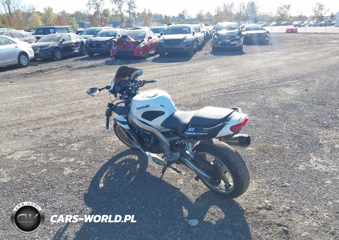 2007 Kawasaki Zx600 J1 VIN:JKAZX4J137A068566 - 3