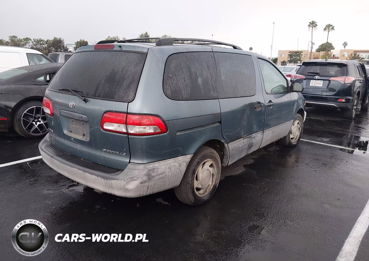 2002 Toyota Sienna Le VIN:4T3ZF13CX2U459049 - 4